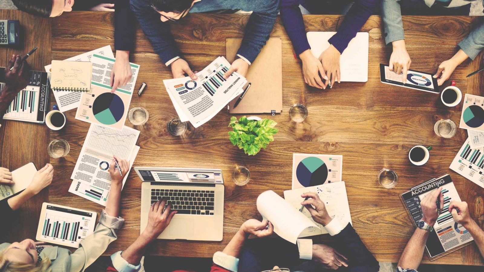 4 Ways to Simplify Small Business Operations